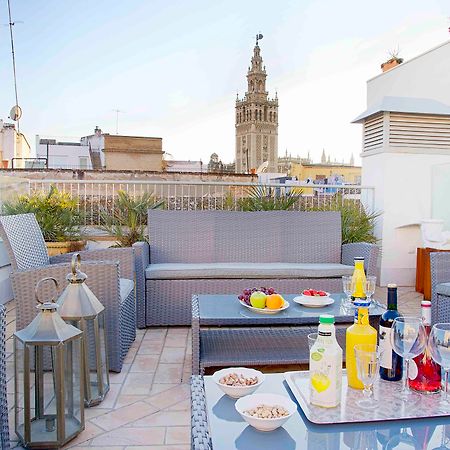 โอเวอร์แลนด์ สวีท กาเตดรัล Apartment เซบีญา ภายนอก รูปภาพ