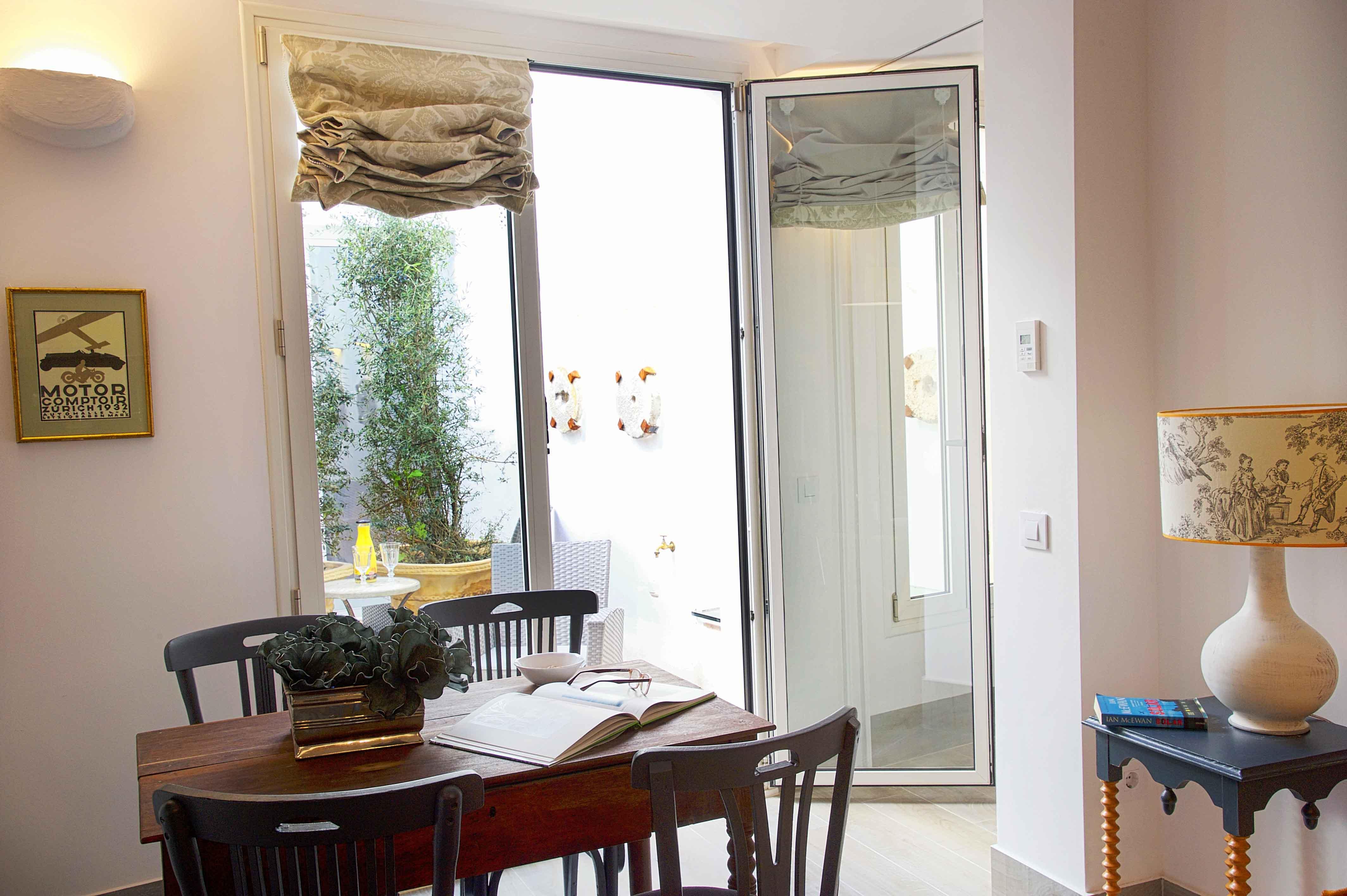 โอเวอร์แลนด์ สวีท กาเตดรัล Apartment เซบีญา ภายนอก รูปภาพ
