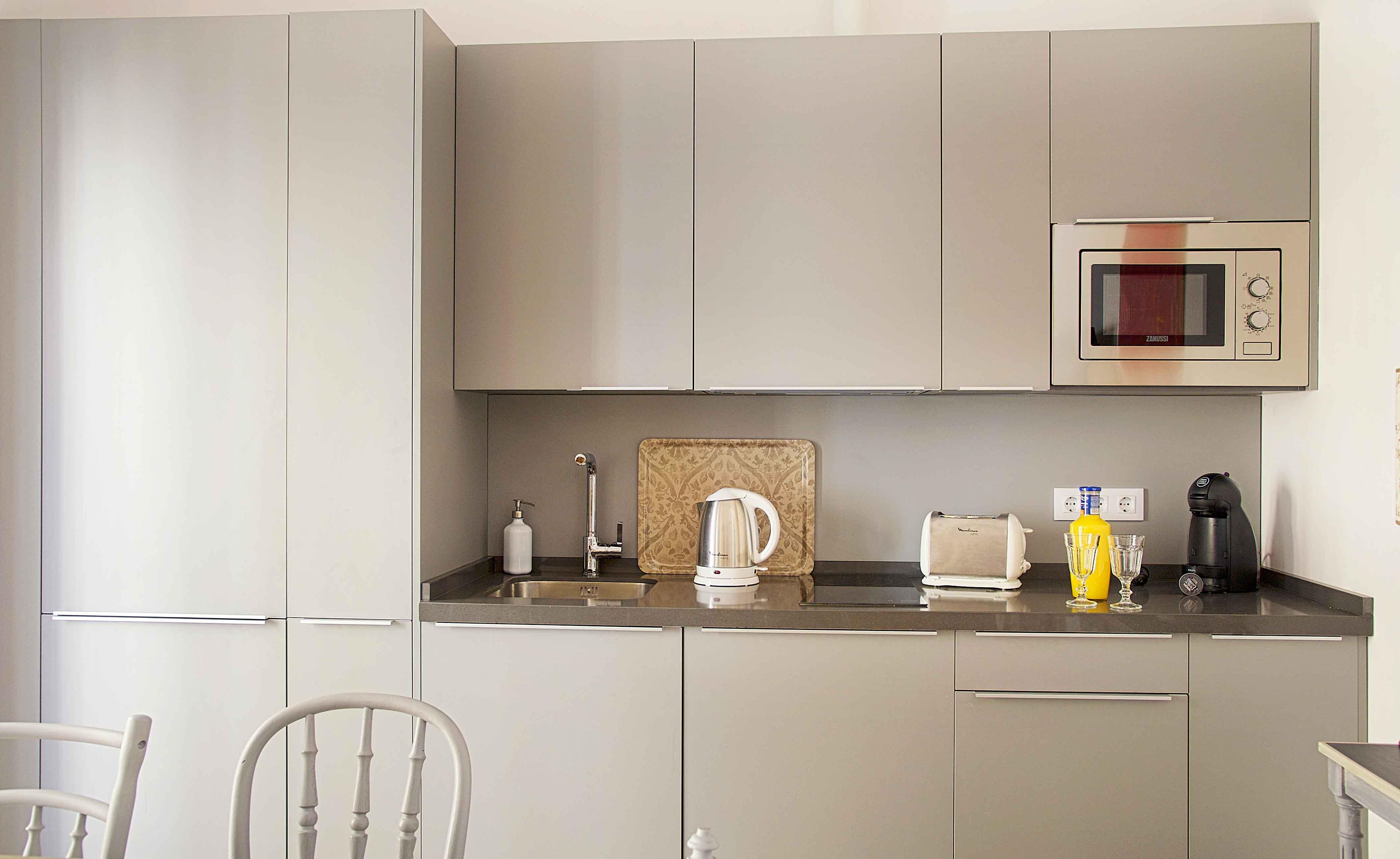 โอเวอร์แลนด์ สวีท กาเตดรัล Apartment เซบีญา ภายนอก รูปภาพ