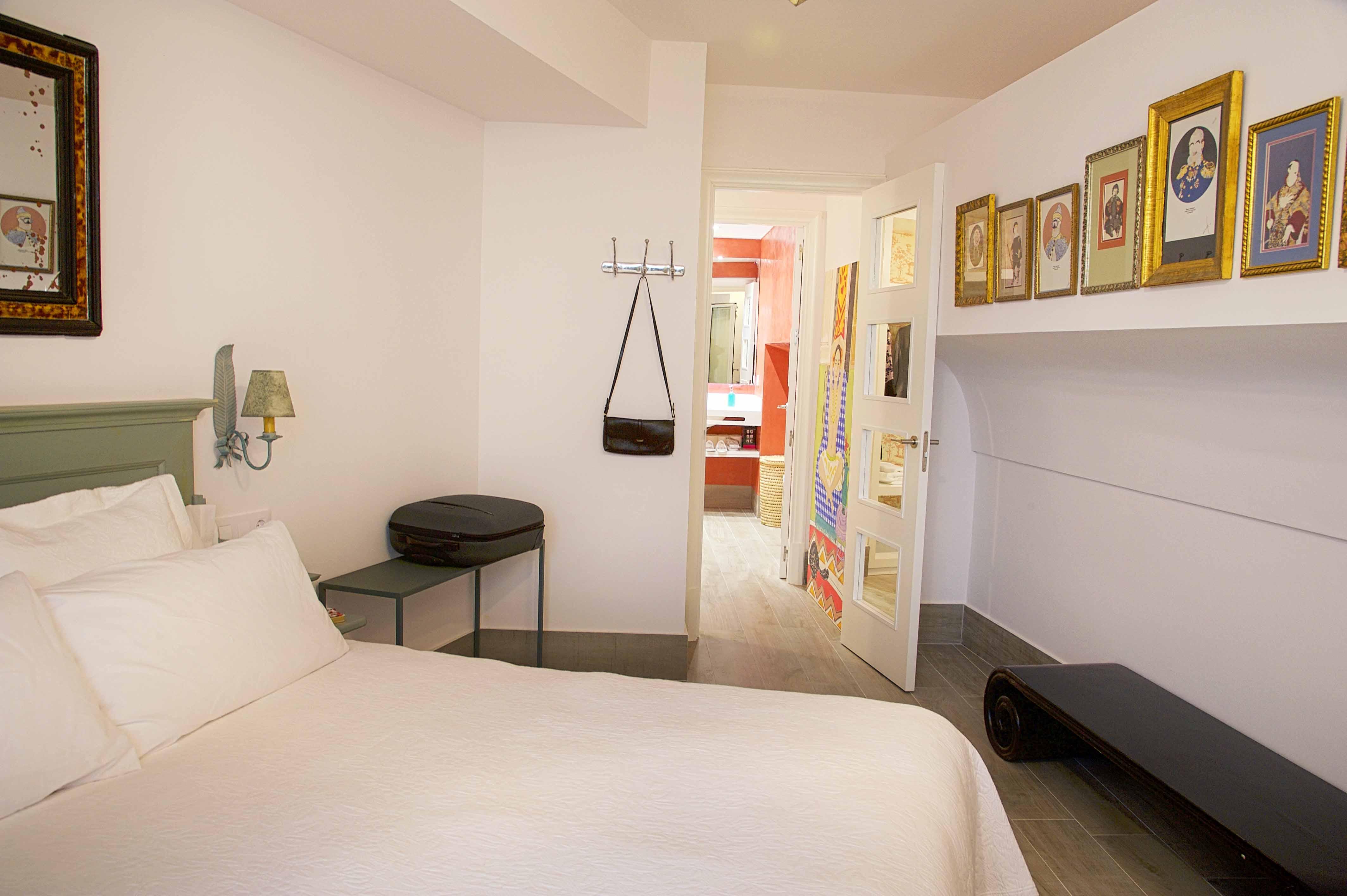 โอเวอร์แลนด์ สวีท กาเตดรัล Apartment เซบีญา ภายนอก รูปภาพ